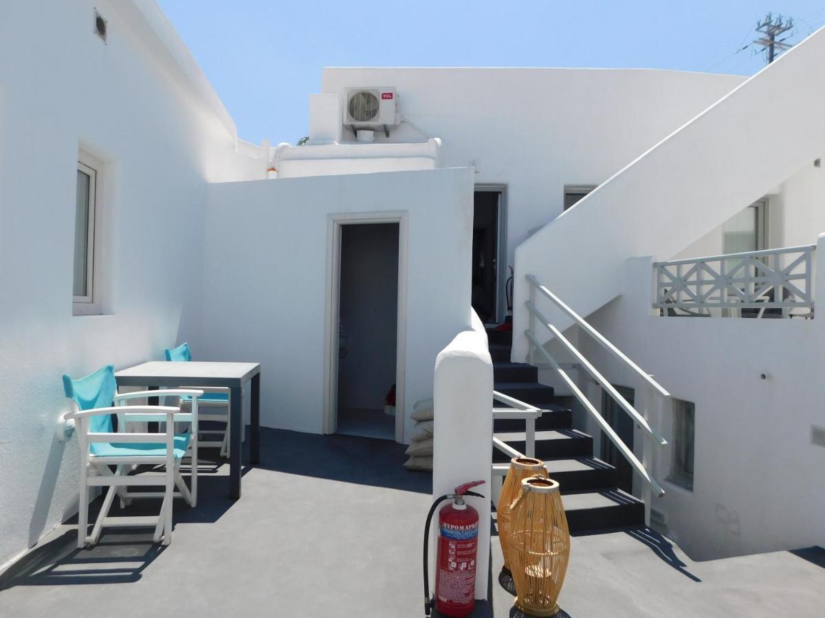 Fira Getaway - Economy Basement Rooms Esterno foto