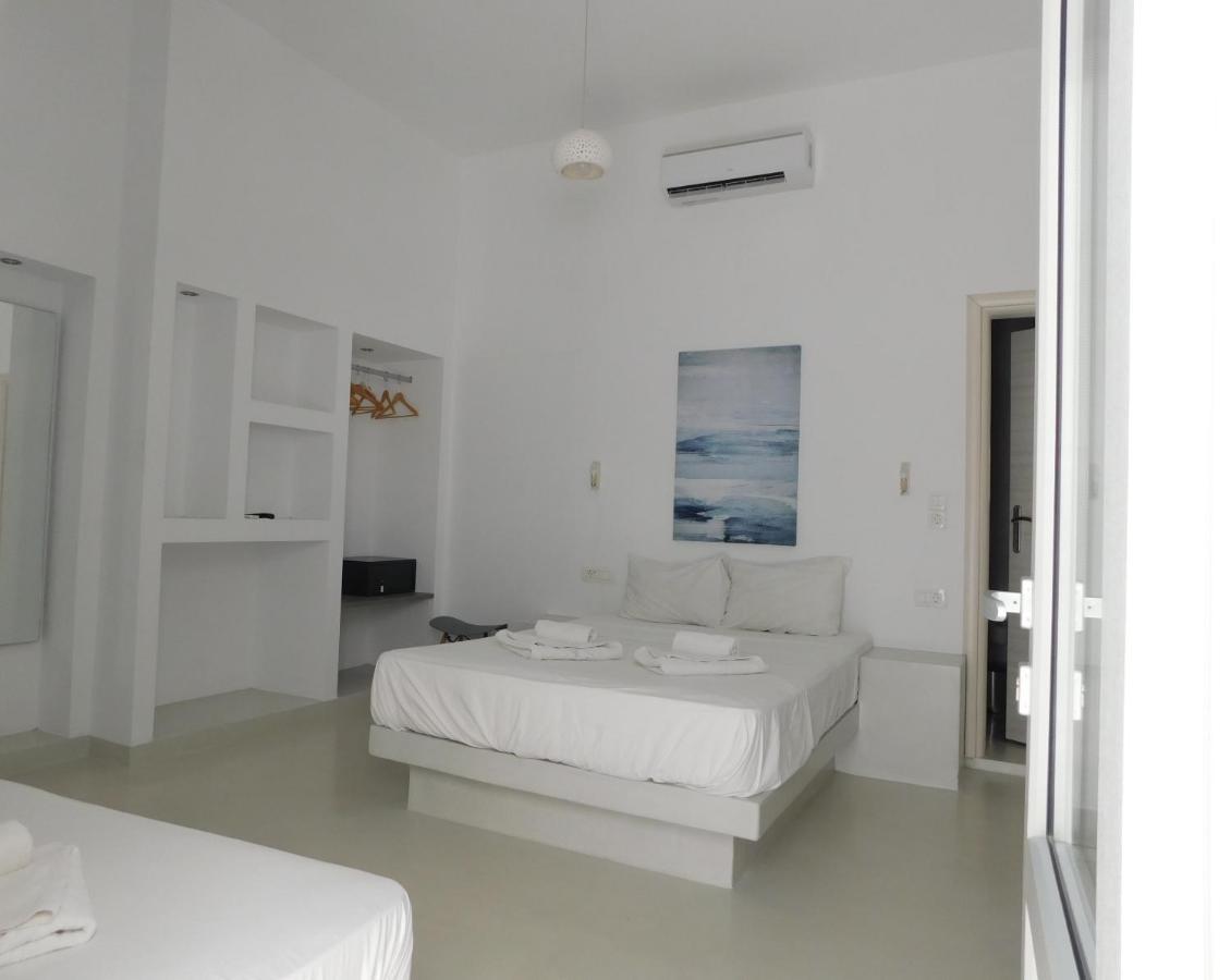 Fira Getaway - Economy Basement Rooms Esterno foto