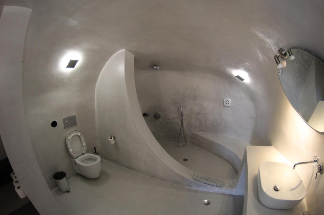 Fira Getaway - Economy Basement Rooms Esterno foto